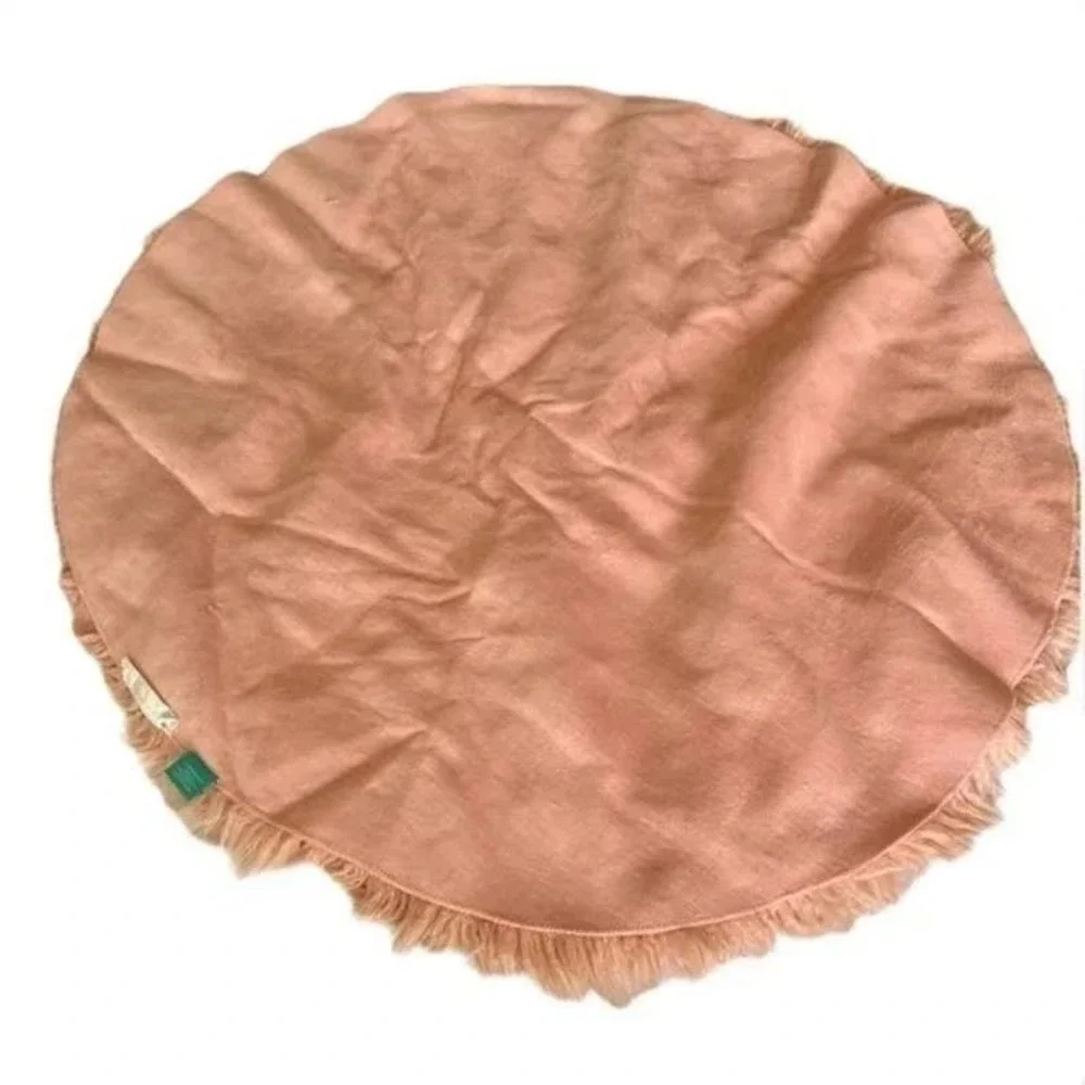 TARGET Pillowfort Shag Faux Fur Round Rug‎ 36”inches Blush Pink